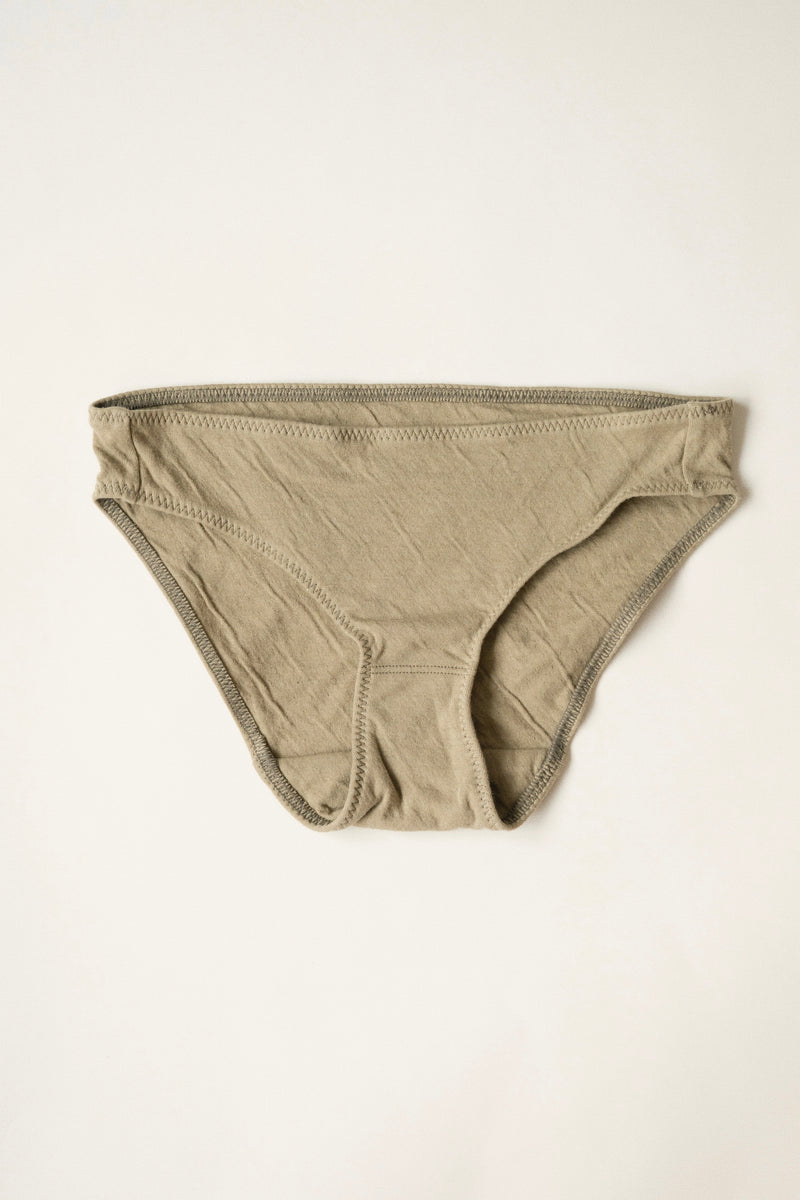 seed and soil リネンパンツ　オーガニックコットン Organic cotton basic shorts (olive) – seed and soil