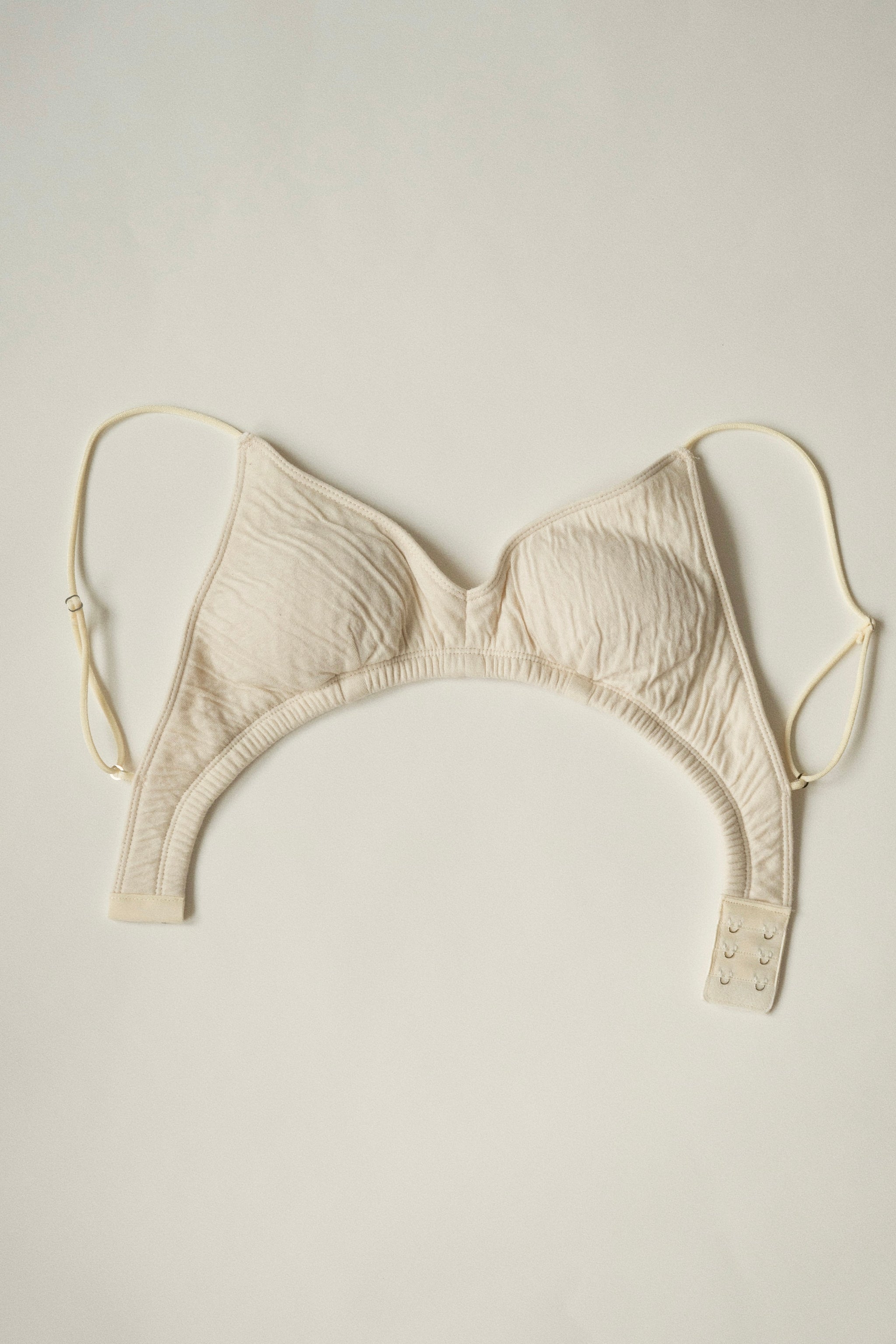 【つかさえさん専用】AGARISM Bra L BEIGE GREIGE On Gossamer L27240 Women's Beige Bump It Up Underwire Push