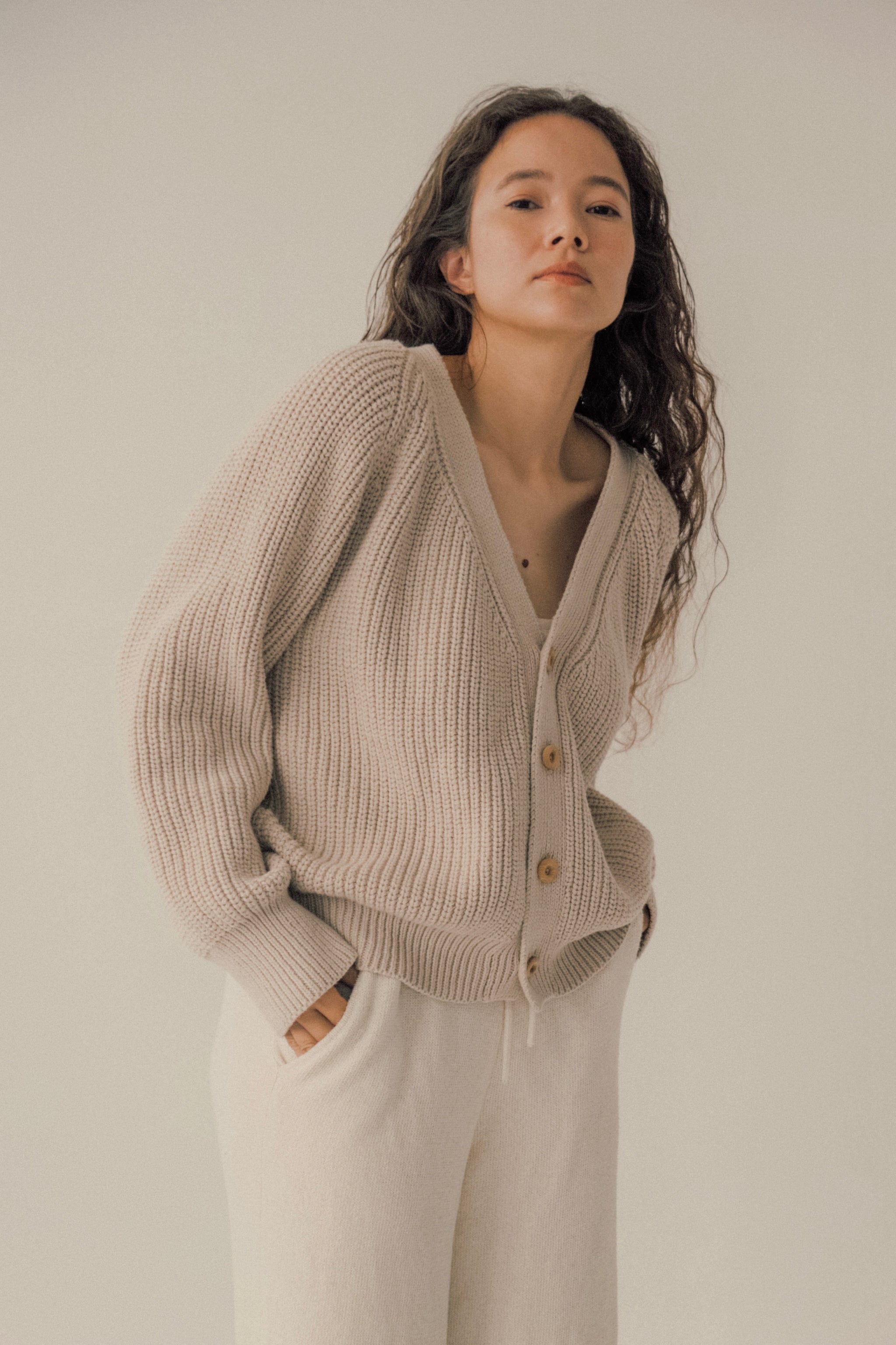 Organic cotton cardigan(oat) – seed and soil