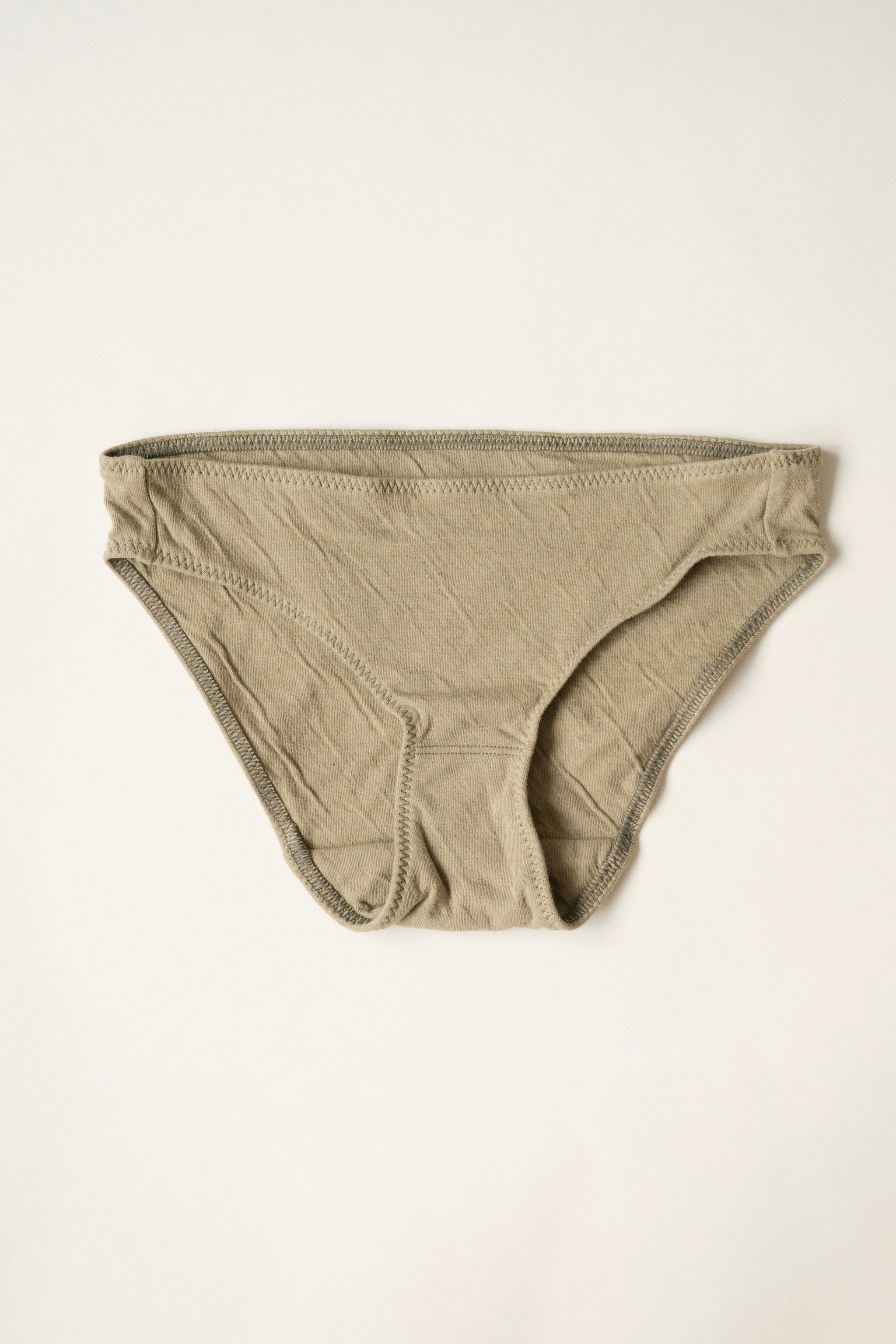 Underwear – seed and soil